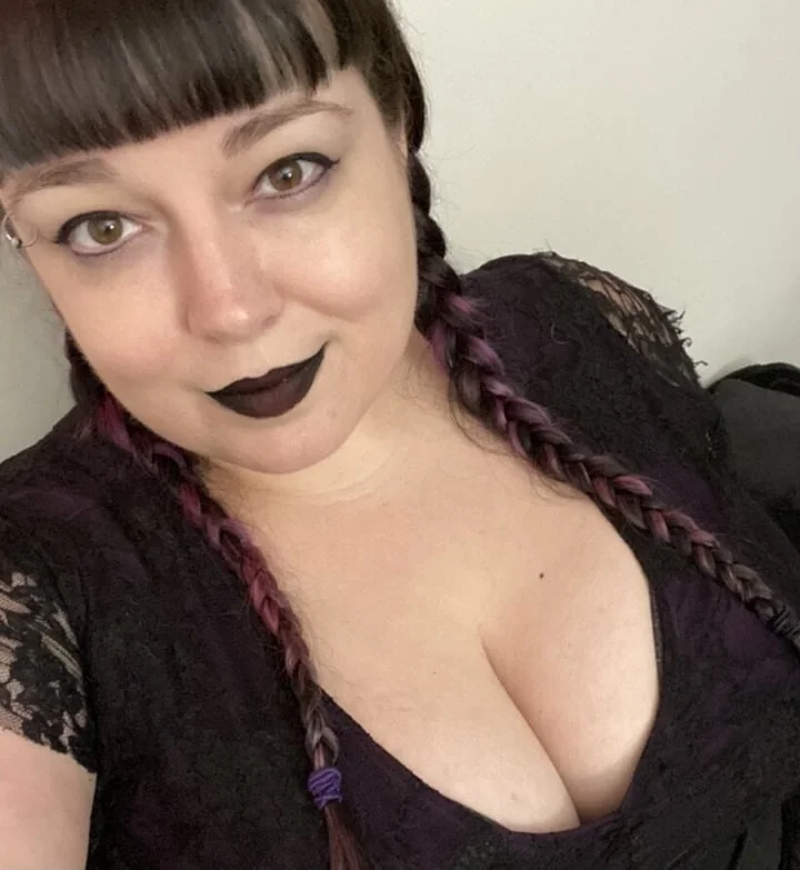 Sexiliciousash OnlyFans profile on OnlySeek