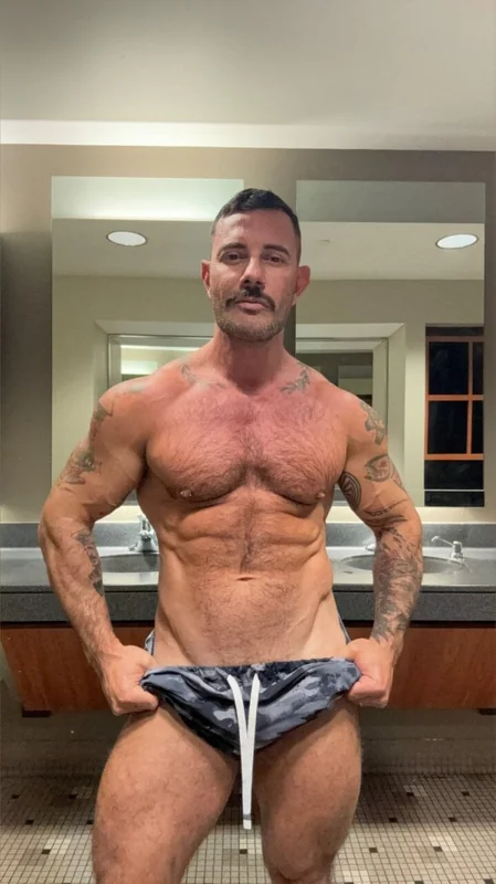 Sexystache profile photo