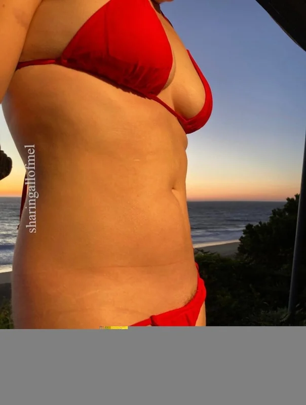 Sharingallofmel profile photo