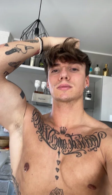 Andrea Calzighetti 🍆 profile photo