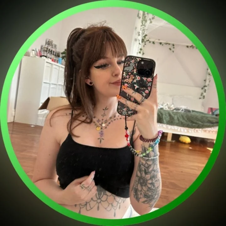 Shyphoebe profile photo