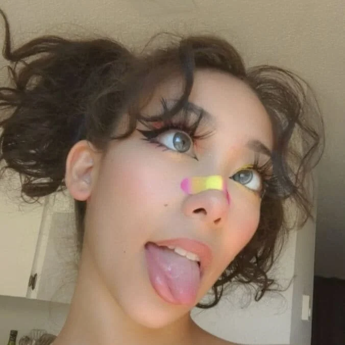Sipmycharlatte OnlyFans profile on OnlySeek