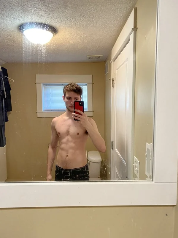 Skinnyengineervip OnlyFans profile on OnlySeek