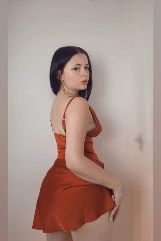 Sofia OnlyFans profile on OnlySeek