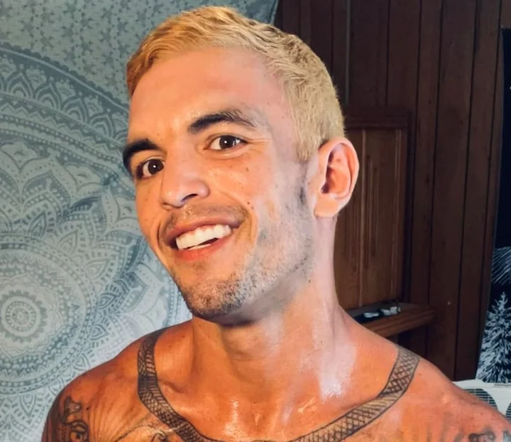 Straightfelon OnlyFans profile on OnlySeek