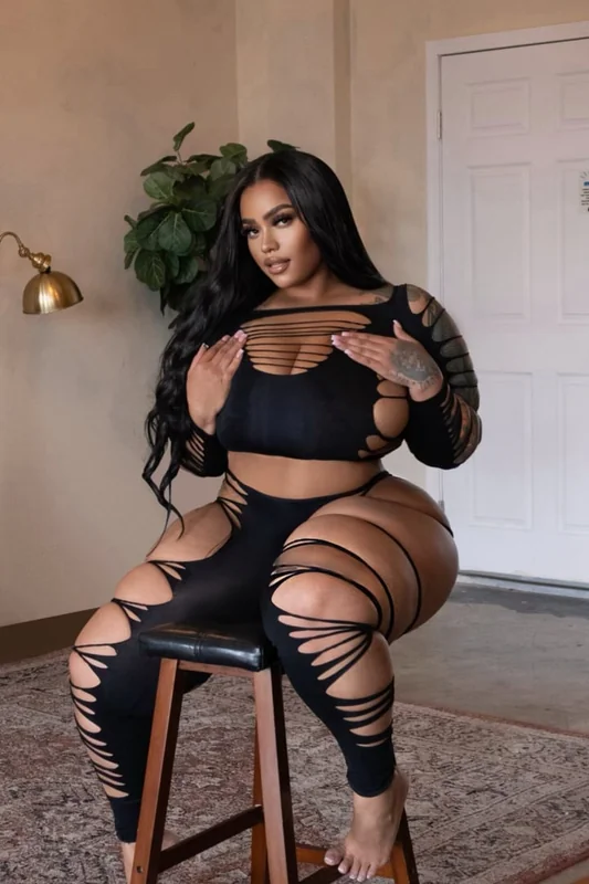 Suzy Marie OnlyFans profile on OnlySeek