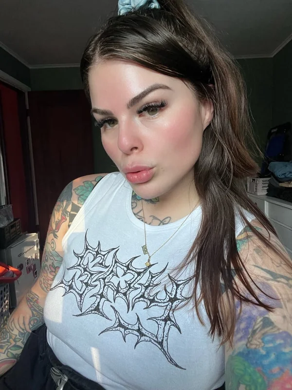 Emma (sugarbooty) profile photo