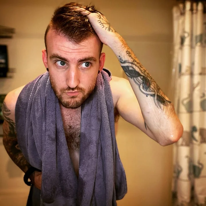 Survivingher profile photo