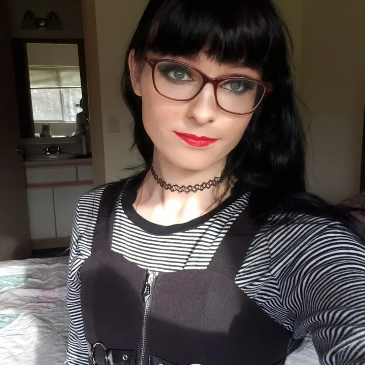 Sylviaswitch OnlyFans profile on OnlySeek