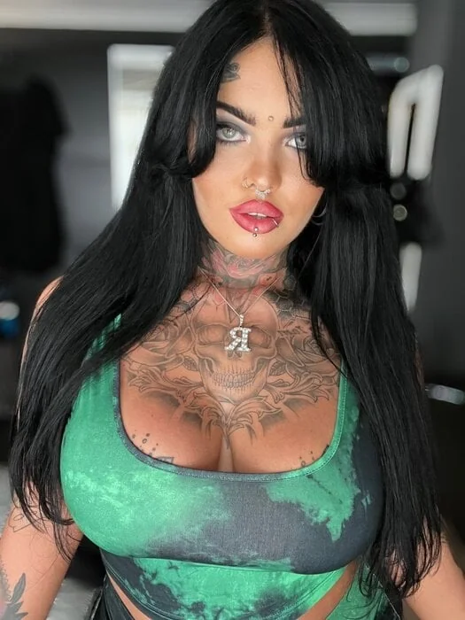 Tattedbeauty2000 profile photo