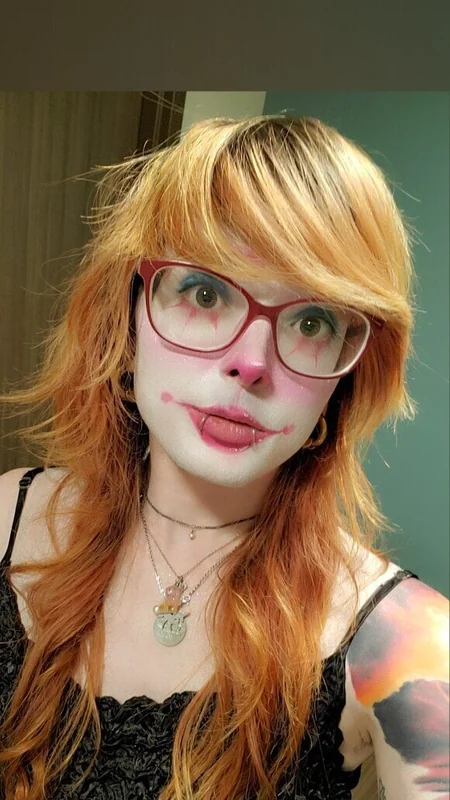 Thebirdinchains profile photo