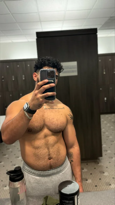 Theothermirey29 OnlyFans profile on OnlySeek