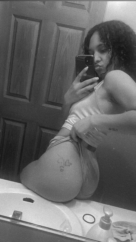 PetiteApatite🍽 OnlyFans profile on OnlySeek