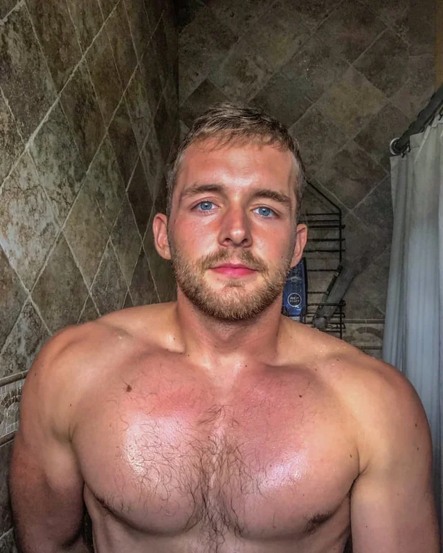 The Scuba Gay OnlyFans profile on OnlySeek