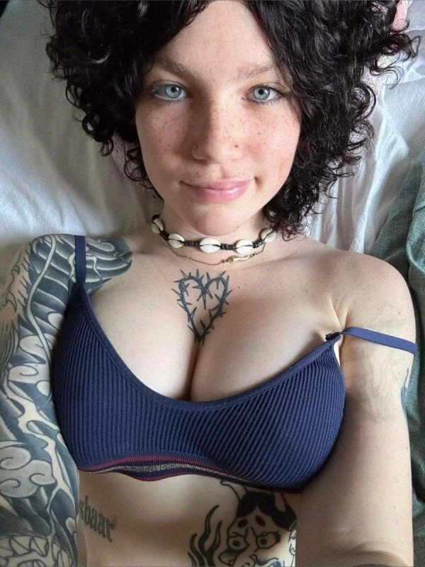 Tweetylaura profile photo