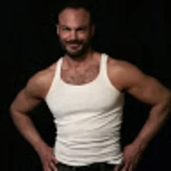 U84285459 profile photo