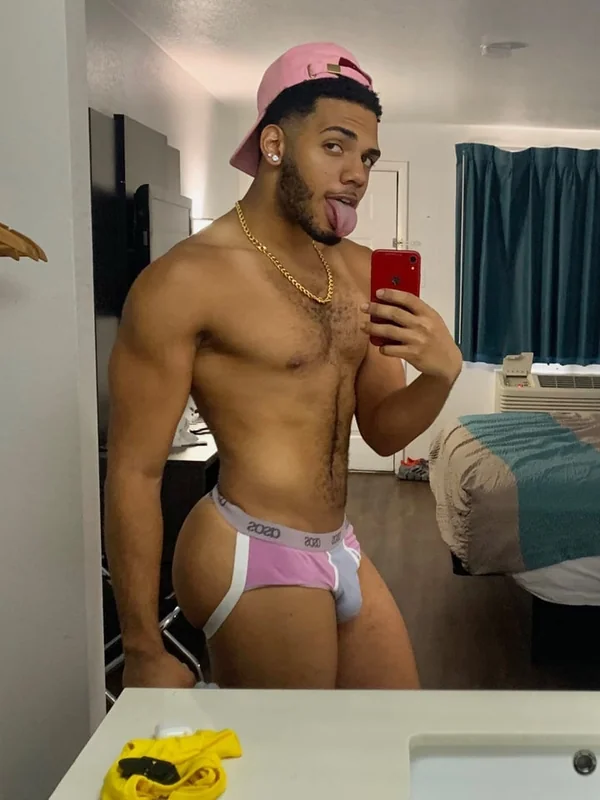 thick boy lem 👅 OnlyFans profile on OnlySeek