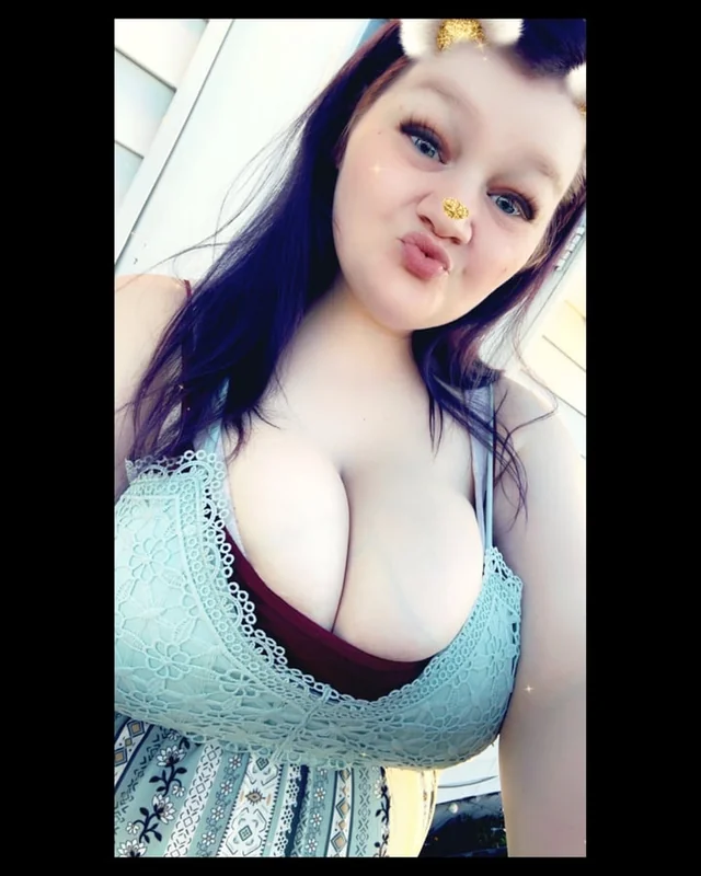 Vandymarie OnlyFans profile on OnlySeek