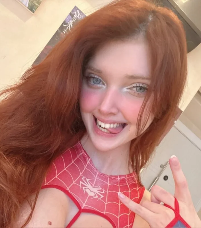 Lindsay 🏳️‍⚧️🇧🇷 profile photo