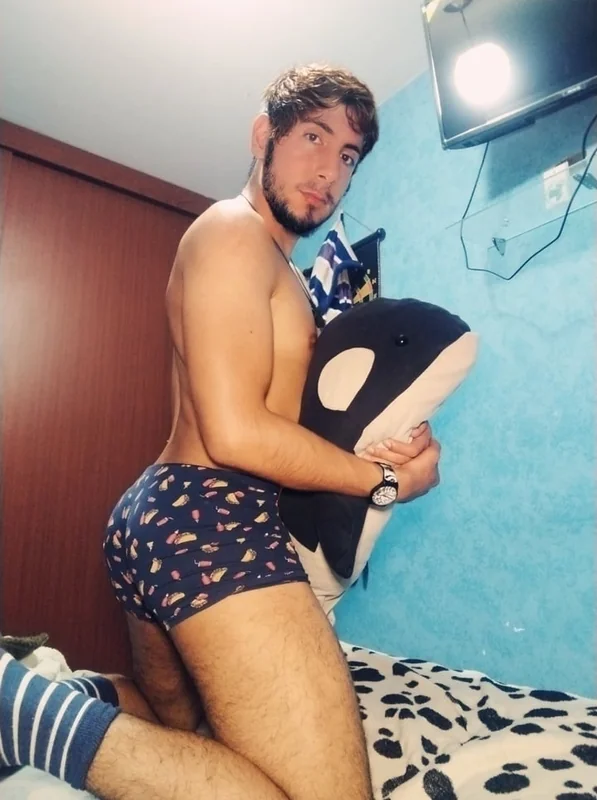 Vicmelo28 OnlyFans profile on OnlySeek