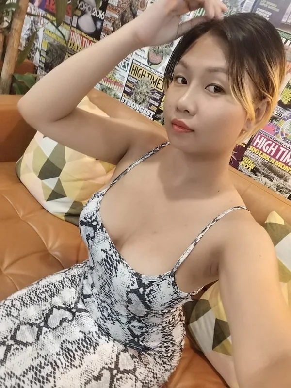 Wanwan OnlyFans profile on OnlySeek