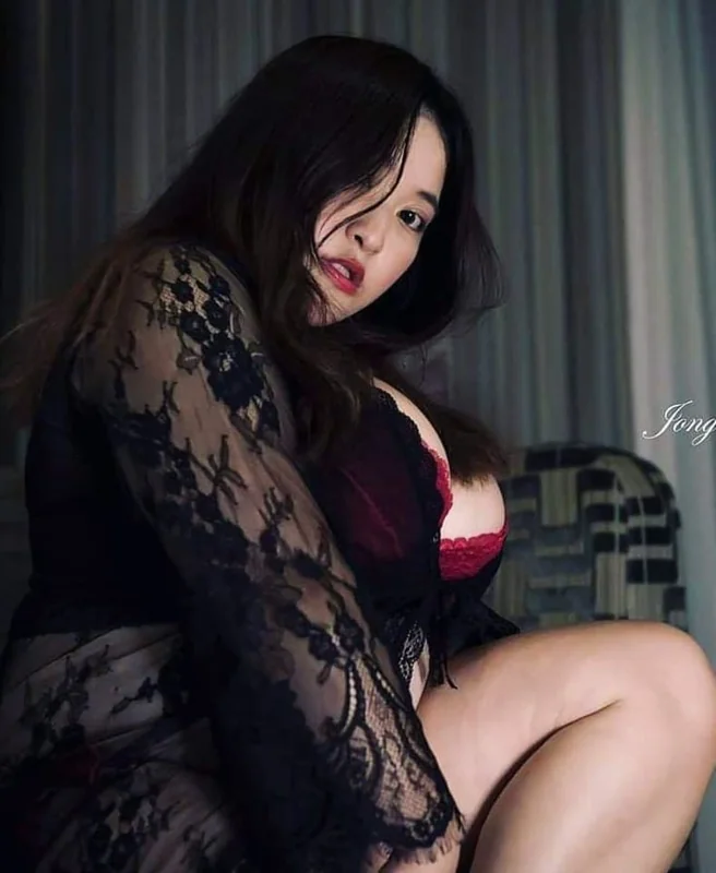 Wuzhiqi OnlyFans profile on OnlySeek