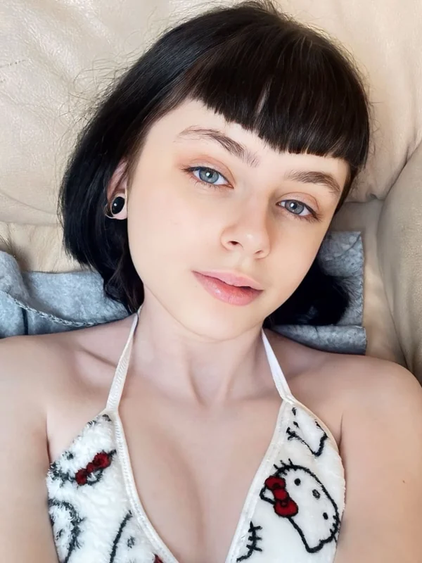 🍓🫶🏻Sweetheart Vlada 🫶🏻🍓 OnlyFans profile on OnlySeek