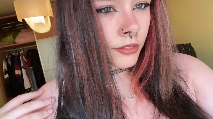 Yourlittlegoth profile photo